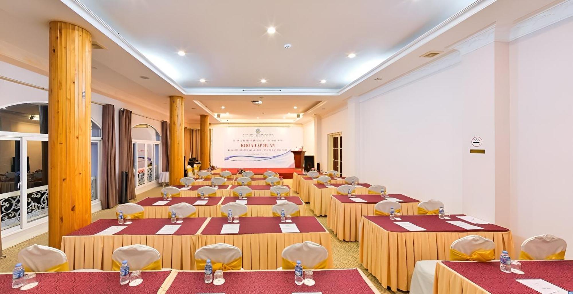 Ngoc Phat Dalat Hotel Exterior foto